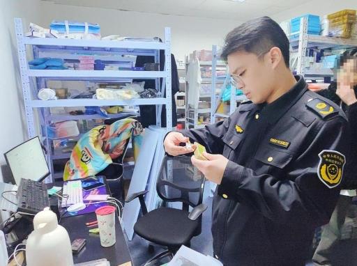 上海市監(jiān)局公布十大侵害消費(fèi)者案例 市場(chǎng)調(diào)研視角下的警示與思考